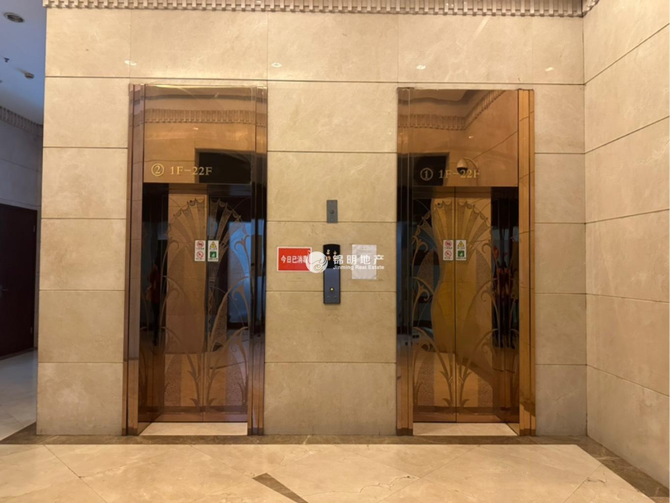 临平路飘鹰世纪大厦180平米写字楼出租